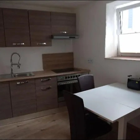 Neu Oels Apartamento *